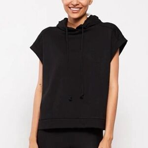 Xersion Black Short Sleeve Top